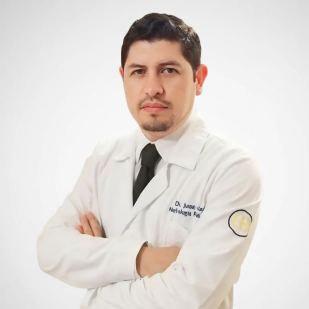 Dr. Juan Riera Paredes Pediatra